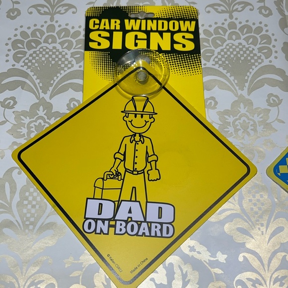 New Set of 2 “Dad On-Board” “DAD’S TAXI” Car Window Signs - Picture 3 of 5